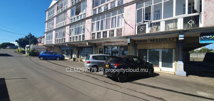Stunning Furnished Apartment for Sale in Vacoas – Résidence Prestige Confort