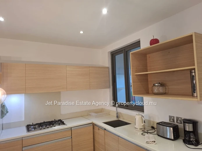 Appartement au Rez-de-Chaussée Spacieux à Deux Pas de la Plage