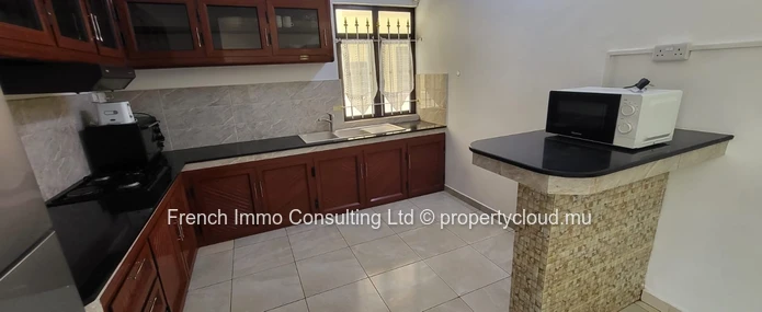 Villa 4 chambres plus jardin et piscine a pereybere