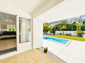 5 Bedroom Villa