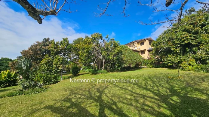 Prestigious property ideal for a head office or offices