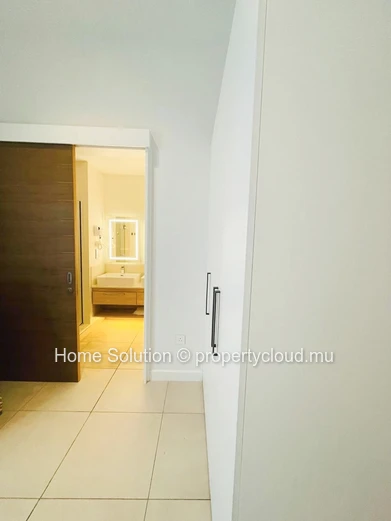 "PET-FRIENDLY" Beachfront Apartment