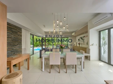 4 Bedroom Villa