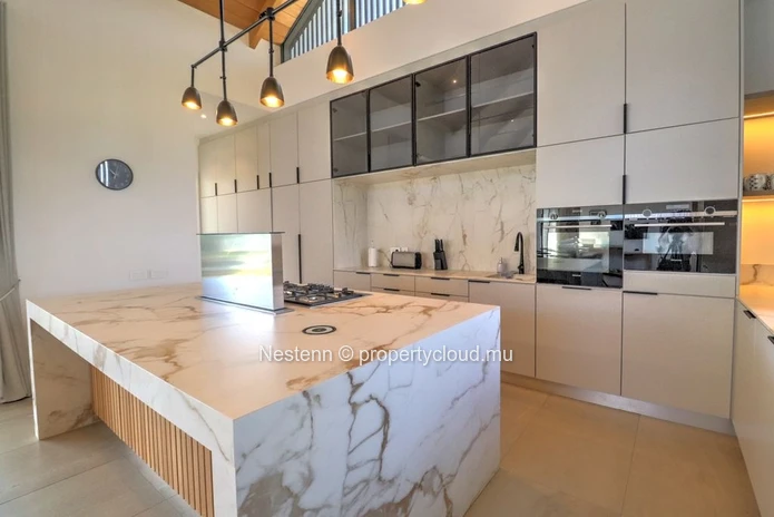 Villa de luxe neuve à louer aux Allées du Golf | 4 chambres | Piscine privée
