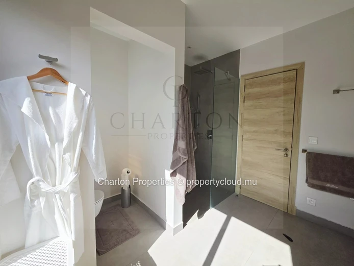 Villa 4 chambres - Élégance et art de vivre au cœur de Grand Baie