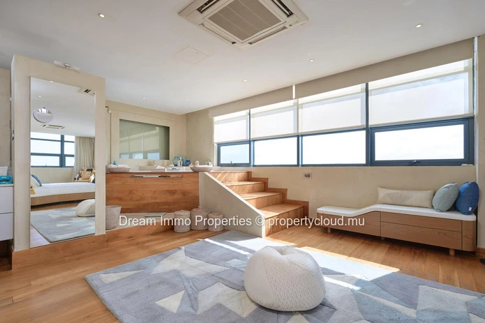 Incredible Sea View! Amazing 6-Bedroom Penthouse In Grand Baie La Croisette - Mauritius