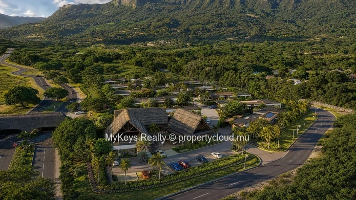 Villa 4 Chambres A Vendre - Palmaris Villas, Riviere Noire