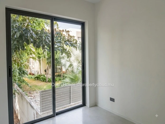 Appartement de 230 m² avec 3 chambres à vendre à Tamarin (Mandat exclusif)