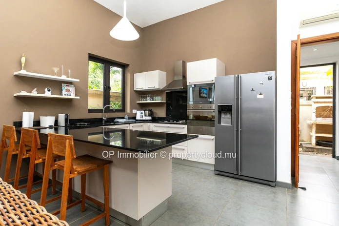 Maison 3 chambres avec piscine à vendre à Cap Malheureux (Mandat exclusif)