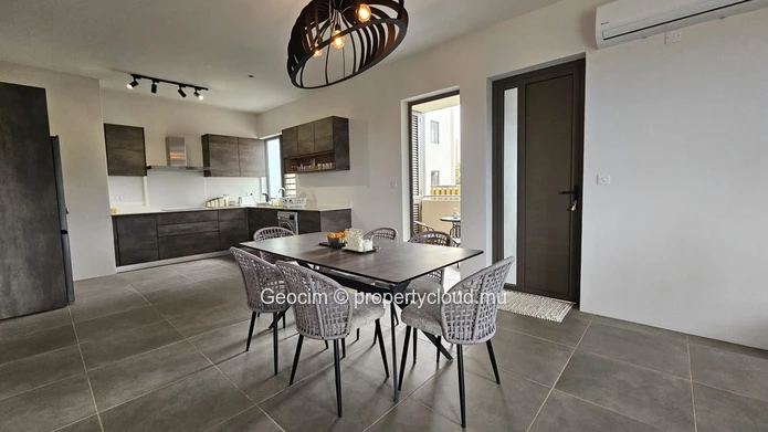 Flic en Flac Morc Green Creek Appartement récent de 3 càc 2 sdb Terrasse Parking. Piscine commune. (Mandat exclusif)