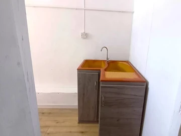 Bureau de 3 Chambres