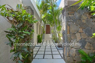 Villa Hibiscus — PDS | 221 m² | 681 m² de terrain | 820 000 €