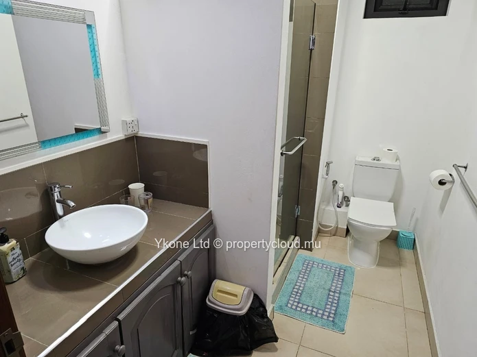Appartement(R+4) En Vente À Flic En Flac