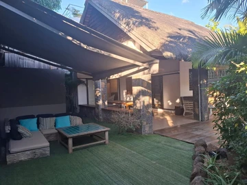 Charming house with authentic vibes! 