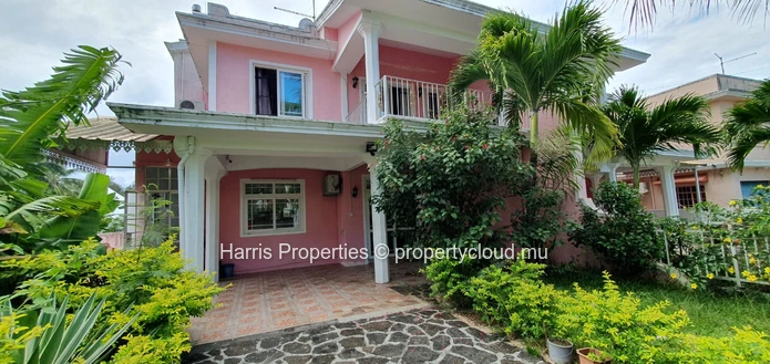 Bel appartement à louer à Trou aux Biches