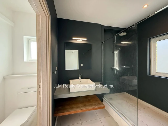 À louer : Duplex moderne 3 chambres, Pereybere, Île Maurice