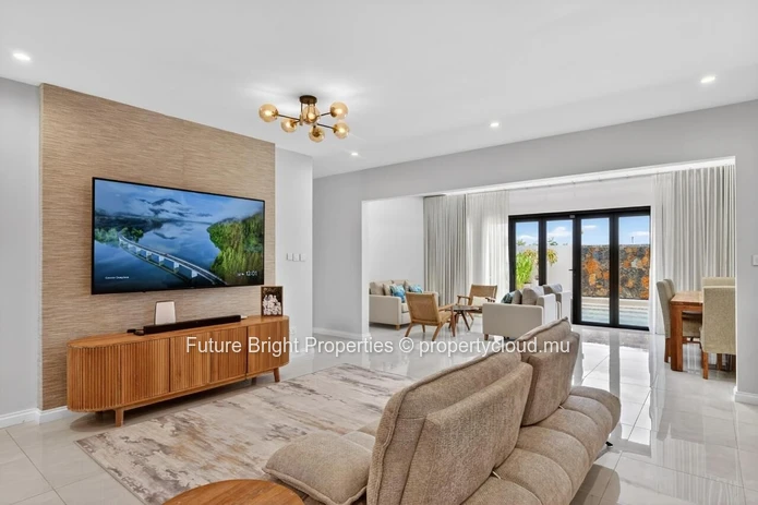 Villa Contemporaine Élégante À Vendre À Grand Baie – Art De Vivre Insulaire De Luxe À Proximité De La Plage