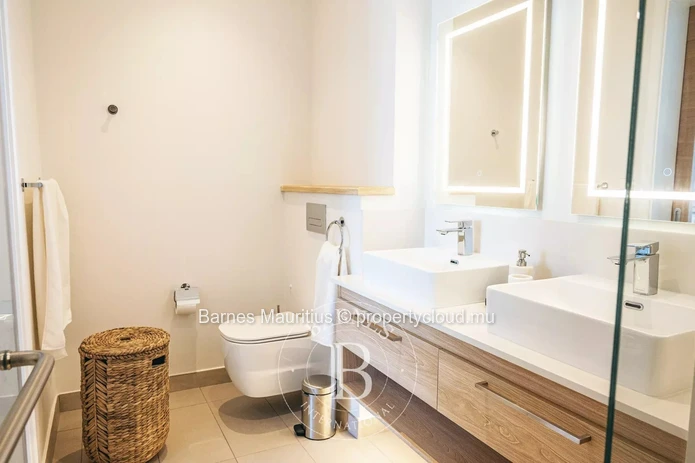 GRAND GAUBE – Apartment with Sea Access in Secure Residence – 3 Bedrooms