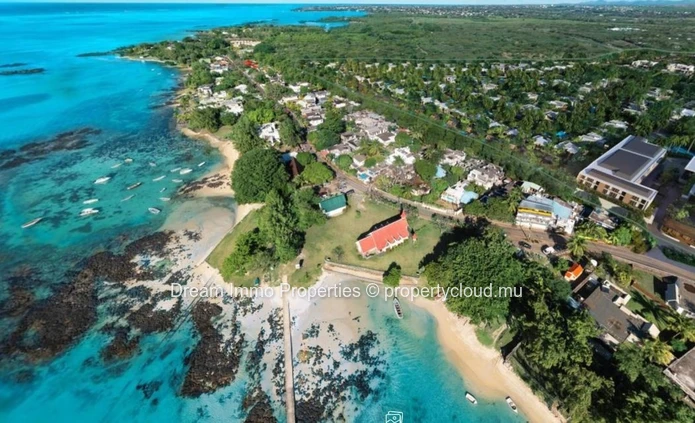 En Construction ! Superbes Villas Avec Piscine Privee A 50 Metres De La Mer - Ile Maurice
