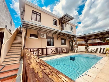Villa de 4 Chambres