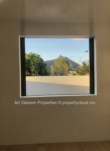 63 m² office for sale in the heart of Moka