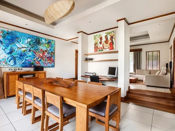 5 Bedroom Villa