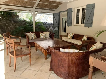 5 Bedroom Villa