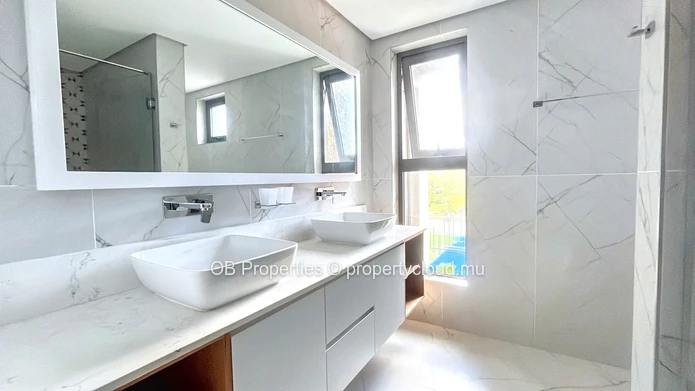 Penthouse de Luxe 4 Chambres