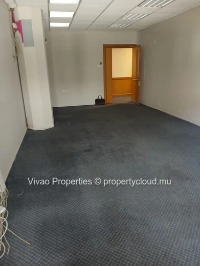 Well located in the centre of Port Louis ,  office space for rent in prime Port Louis Location - AC, Close to Shops a...