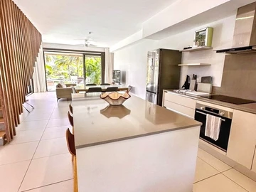 4 Bedroom Townhouse, Duplex