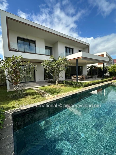 Villa contemporaine 4 suites avec piscine privée et vue mer – Domaine Akasha, Tamarin
