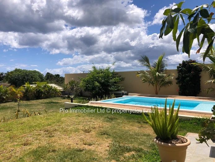 FOR SALE: Contemporary 3-Bedroom Villa with Pool ,Black Rock, Tamarin