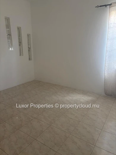 3 Bedrooms Unfurnished Family Home for Rent – Beau Bassin