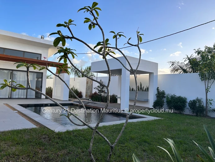 A premium single-storey villa opportunity