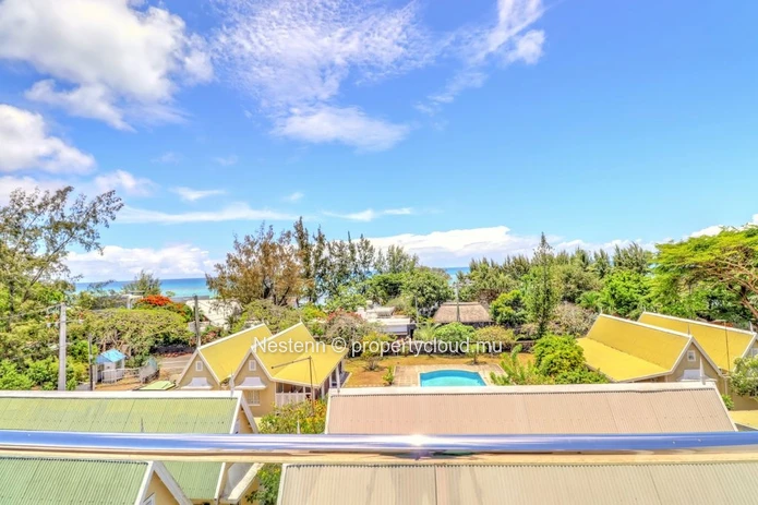 Spacious 3 bedroom penthouse with sea views.
