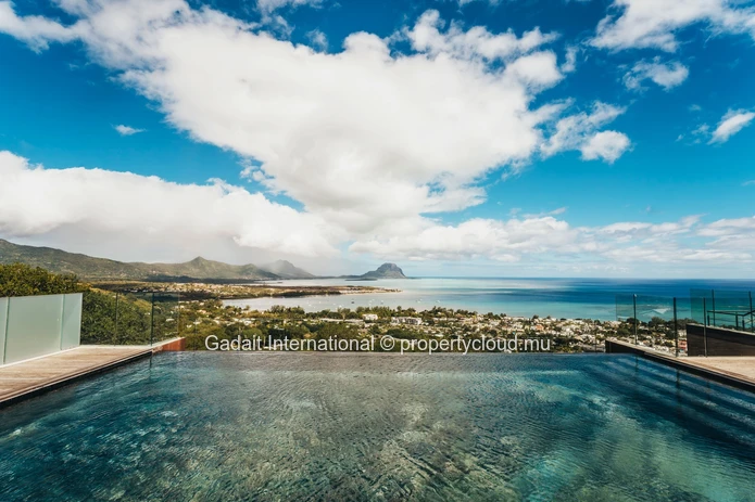 Villa d'exception avec vue panoramique sur le lagon à Legend Hill, Île Maurice