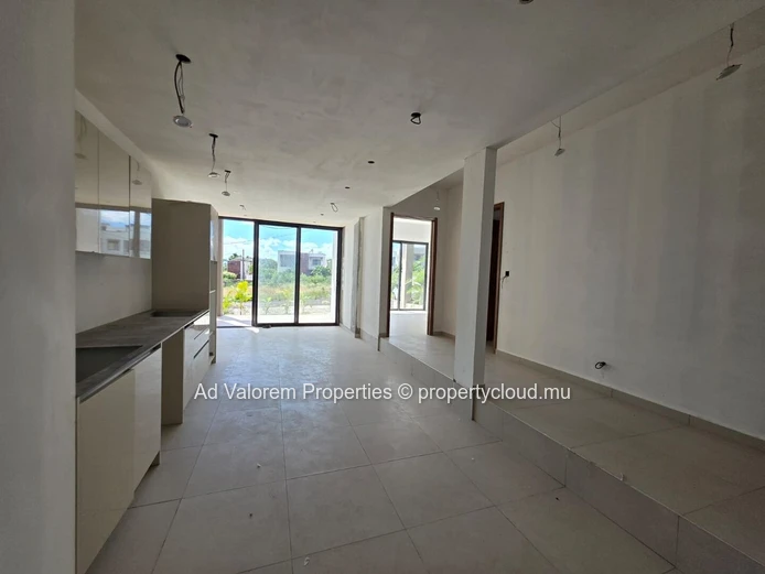 For Sale – 3-Bedroom Apartment in Albion