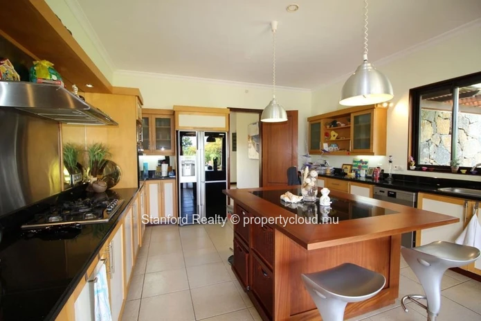 Luxury Golf Estate Villa for Sale - 4 Bedrooms, Tamarin, West Mauritius