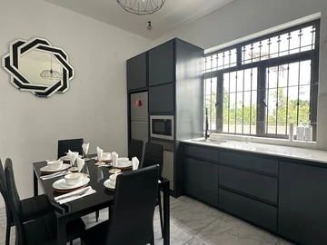 4 Bedroom Villa