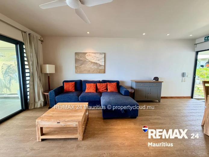 Beachfront Apartment with Unobstructed Ocean Views in Tamarin