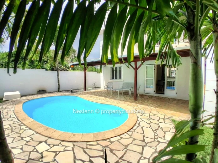Magnificent Villa In Calodyne – A Rare Living Environment In Mauritius
