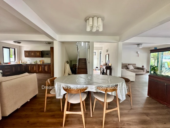 Sublime Villa 3Ch Avec Toit Terrasse & Vue Mer A Flic En Flac – Ile Maurice