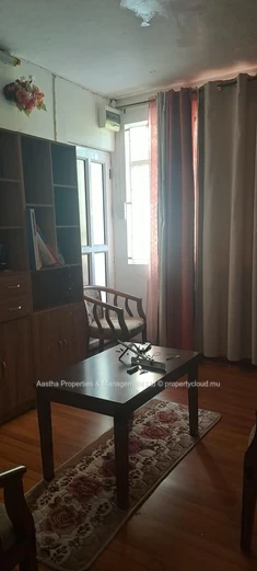 Maison 6 chambres à Vacoas — grand espace lumineux en complexe résidentiel
