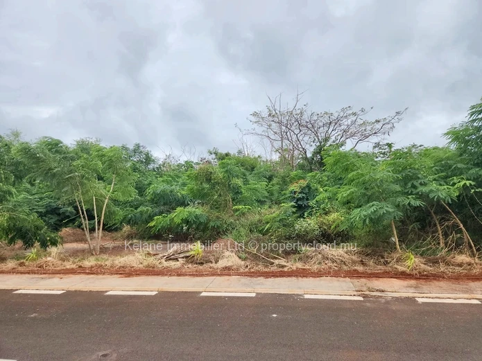 Commercial plots at Les Jardins D'Arsenal