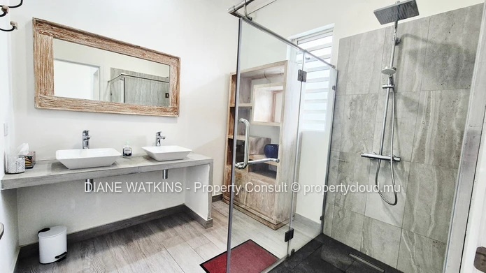 Modern Fully Equipped Home in the Heart of Mahebourg