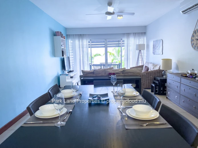 For Sale – Stunning 3-Bedroom Apartment with Pool and Sea Views