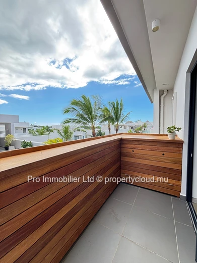 Penthouse Entièrement Meublé à Louer a Azuri Ocean and Golf Resort Roches Noires.