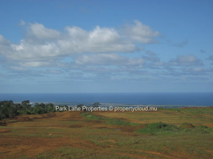 3,316 m² in Avalon – A unique setting by the Golf Course, surrounded by nature