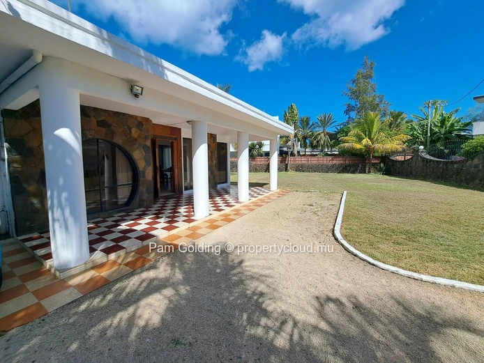 Bain Boeuf – House for rent – Pam Golding Mauritius