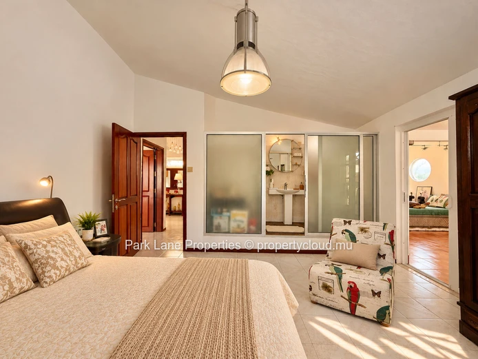 A Beautifully Maintained Family Home in the Heart of Flic en Flac